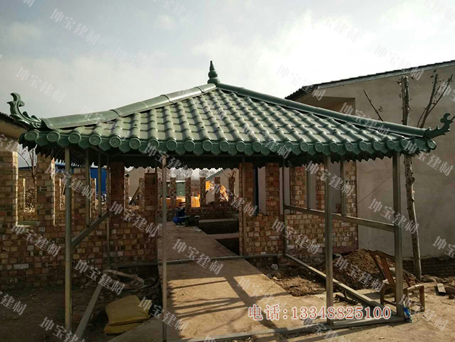 農莊的樹(shù)脂瓦涼亭
