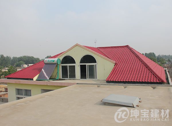 桃都國際城屋頂合成樹(shù)脂瓦裝修成功 桃都國際城屋頂合成樹(shù)脂瓦裝修成功